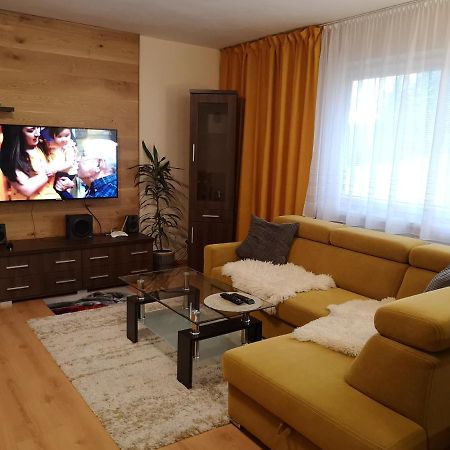 Apartment Pinewood *** Vysne Ruzbachy Bagian luar foto